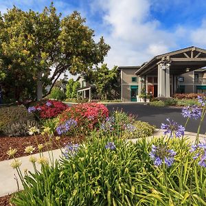 Holiday Inn Express & Suites Carpinteria, An Ihg Hotel